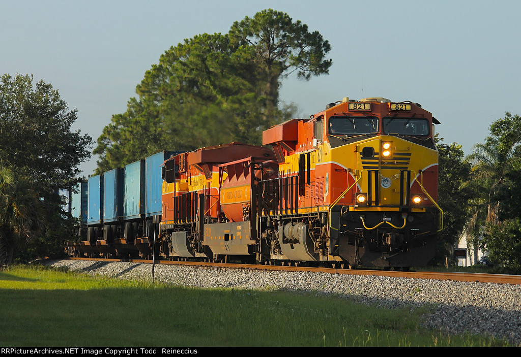 FEC 821